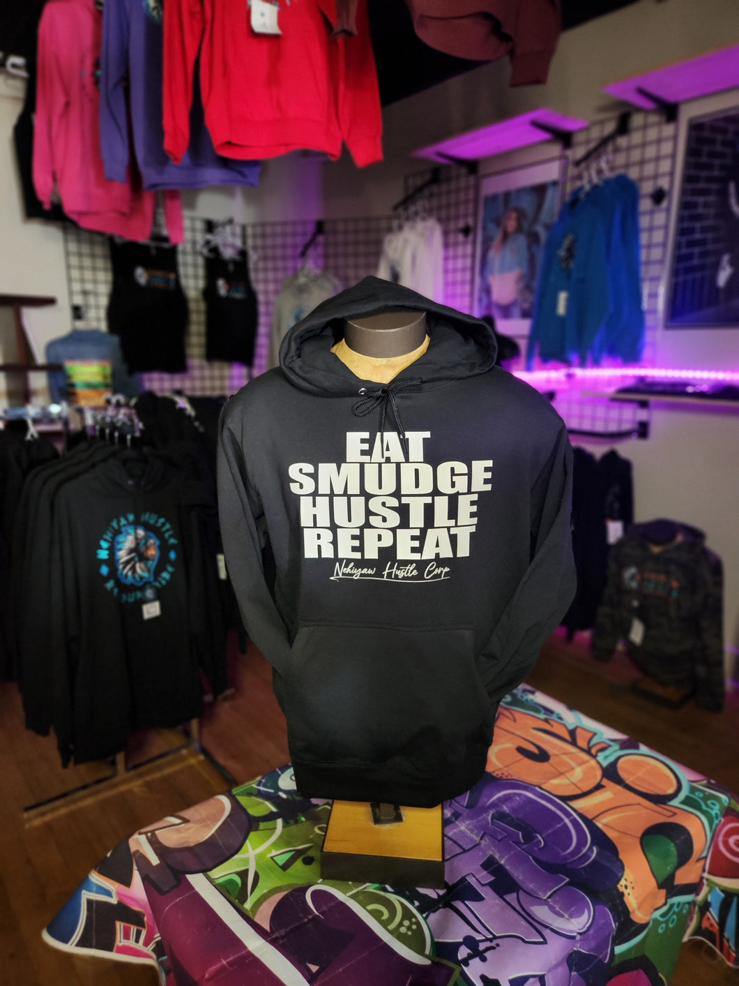 EAT SMUDGE HUSTLE REPEAT